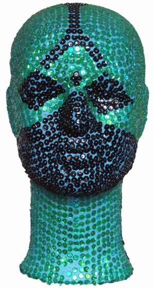 Skulptur „Kufi Coronal“ von Art Russi – moderne lebensgrosse Kunstskulptur eines menschlichen Kopfes mit blauen und schwarzen Pailletten.
